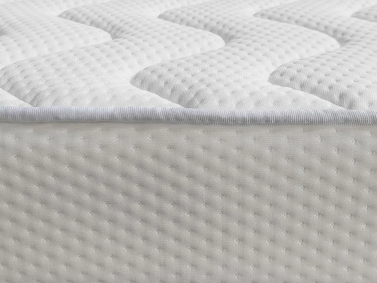 Vente-unique - Matelas 140 x 190 cm en Mousse BZ épaisseur 10cm - Feria de DREAMEA - Mousse 25kg/m³ - Couchage Occasionnel - Pratique et Confort - Soutien Ferme